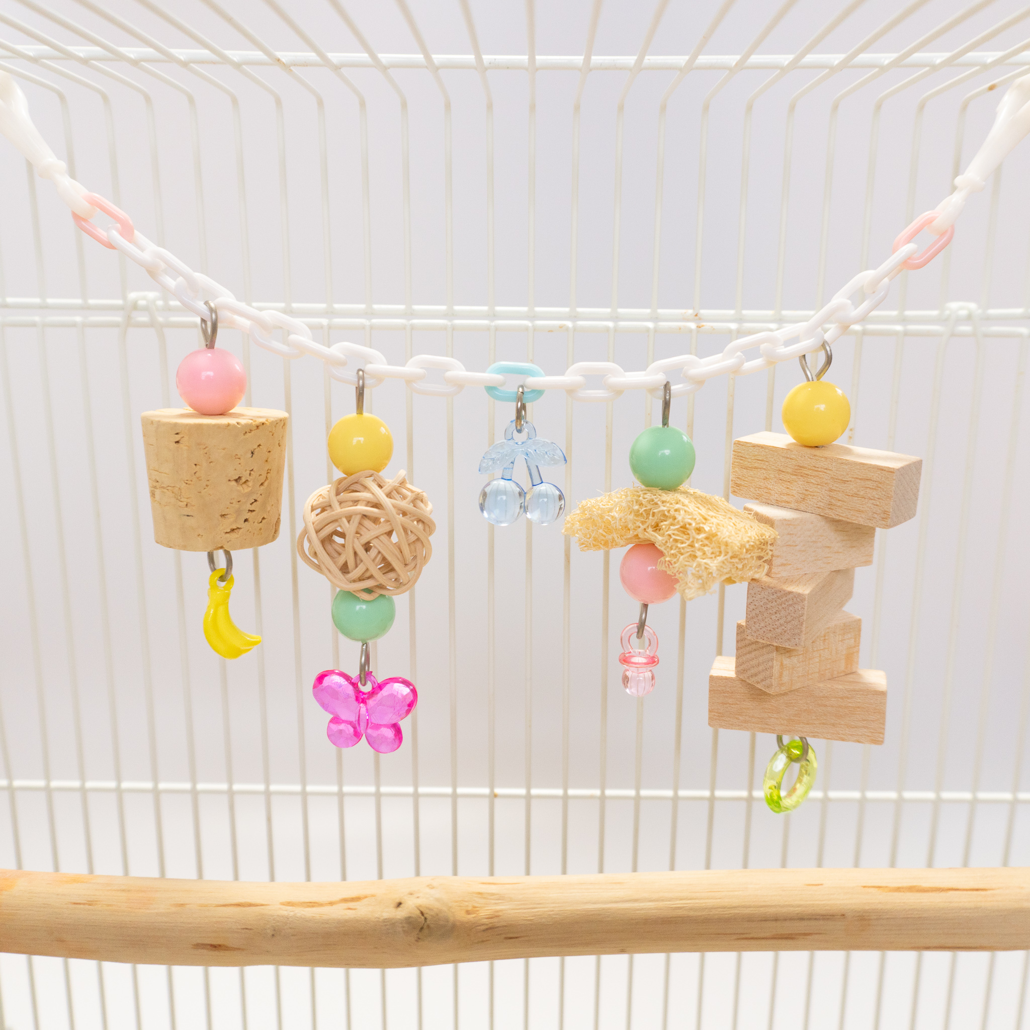 鳥のおもちゃ商品写真